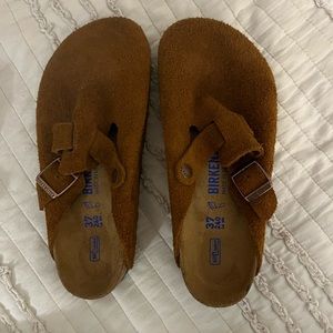 Mink birkenstock boston clogs!